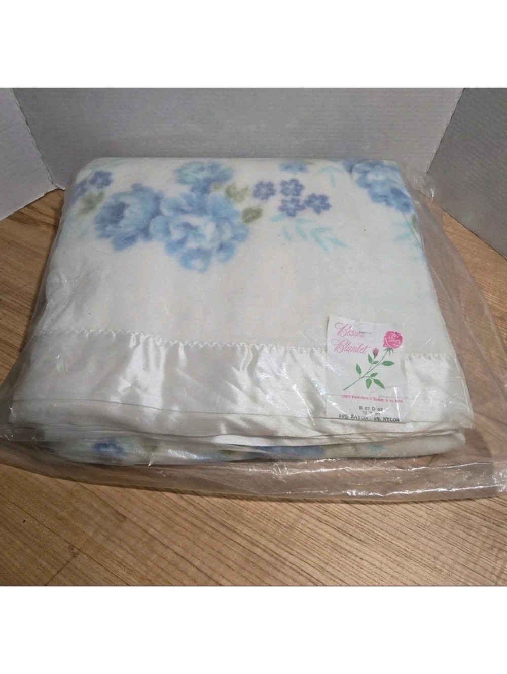 70s Beacon Blanket Floral Rayon & Nylon 72x90" Grandma Core New